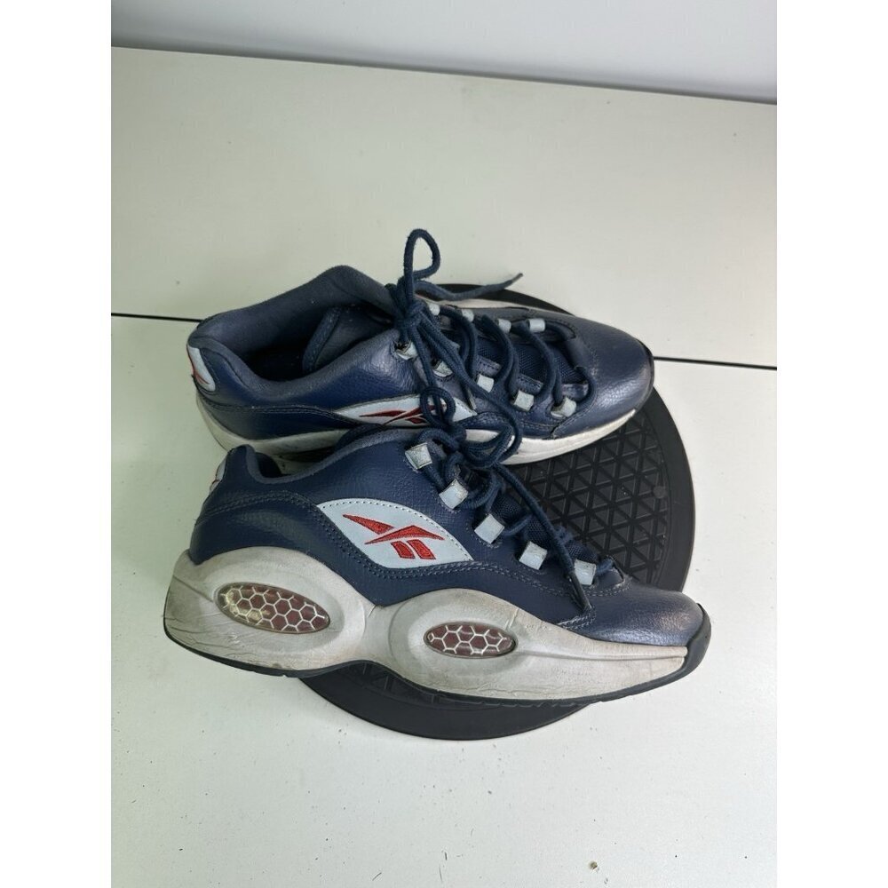 Reebok Question 1 Low Allen Iverson Georgetown Size 7 (V53826)